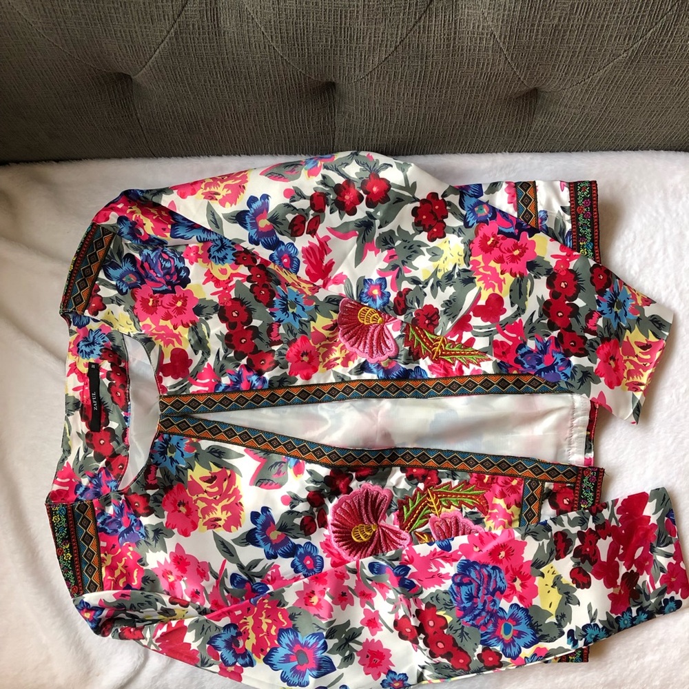 Satin floral embroidered jacket